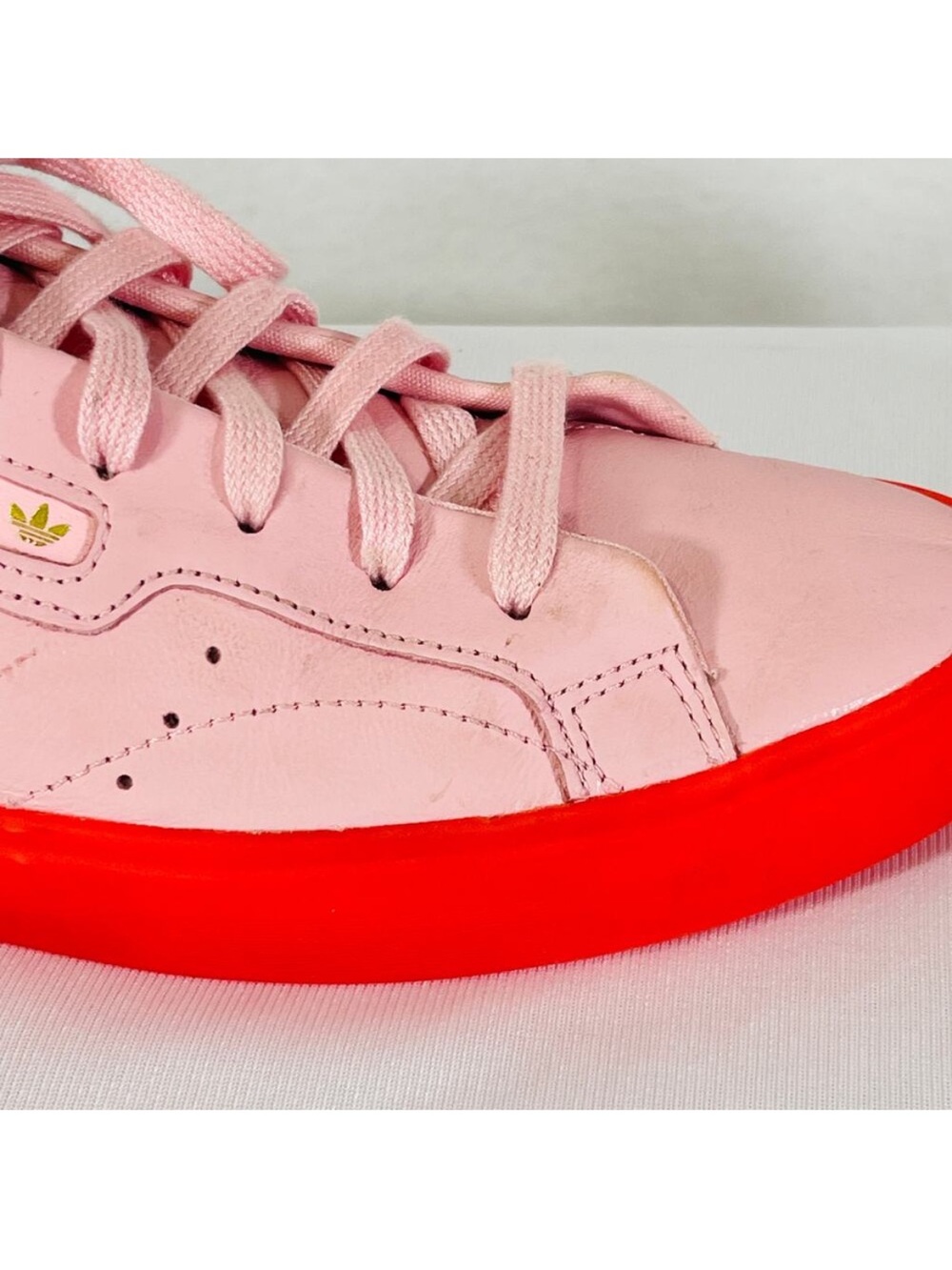Adidas Originals Casual Shoes
SLEEK Diva Pink Leather - Picture 2 of 7
